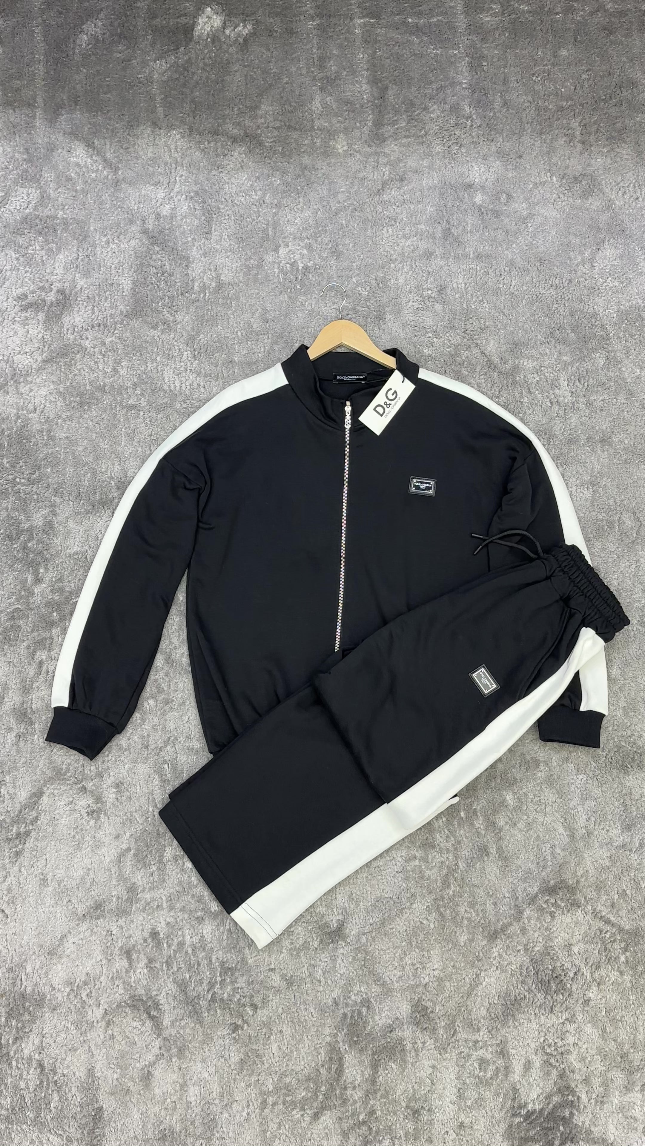 Tracksuit DG