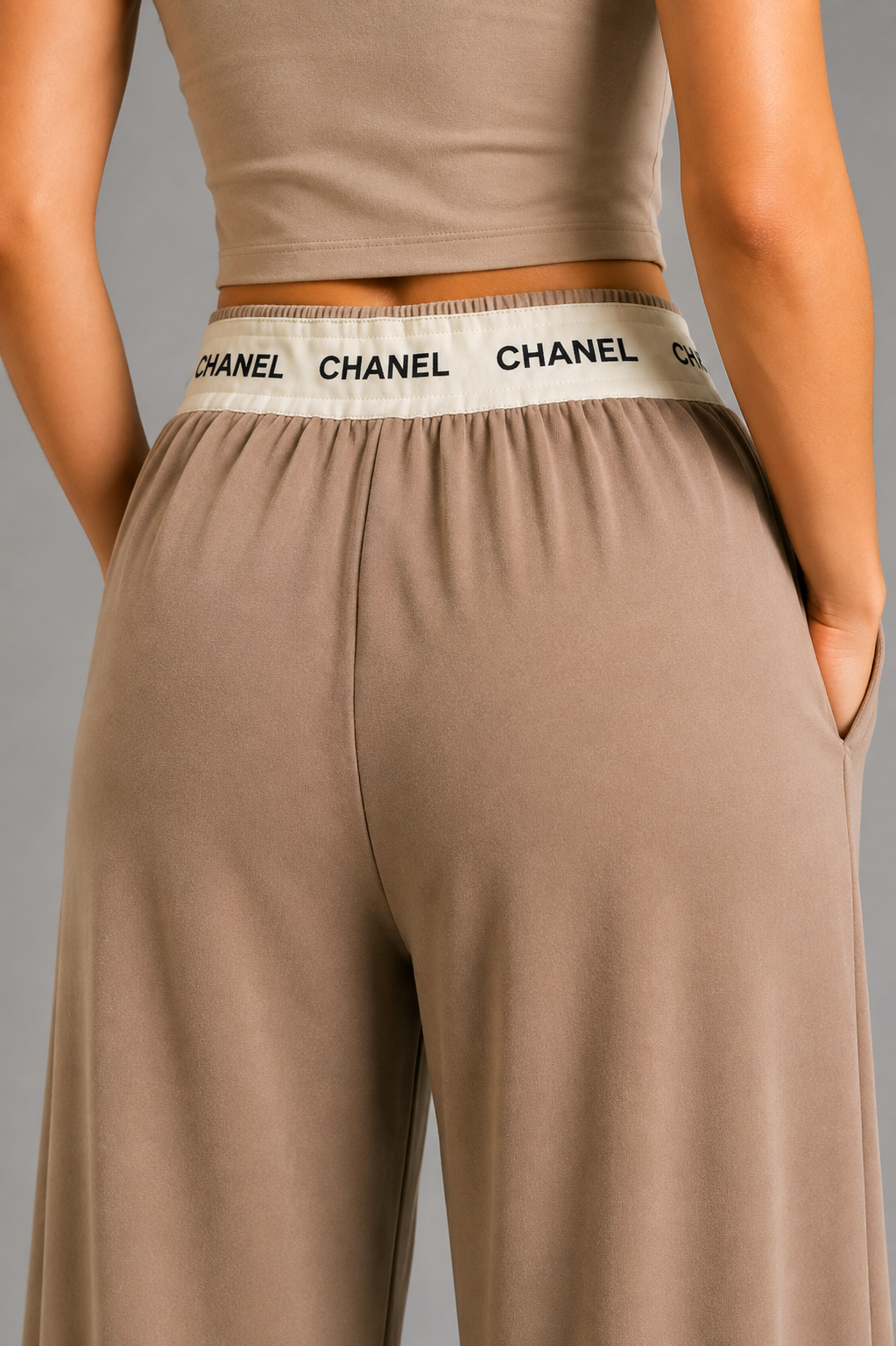 Sweet pants chanel